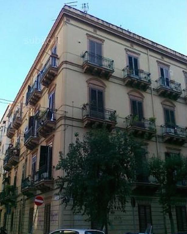 B&B Al Centro Di Palermo Rom bilde